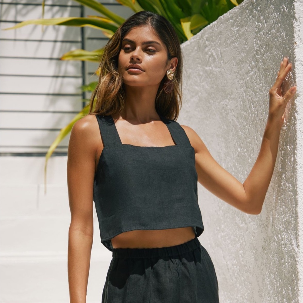 Vitamin A Tallows Linen Blousy Crop Top